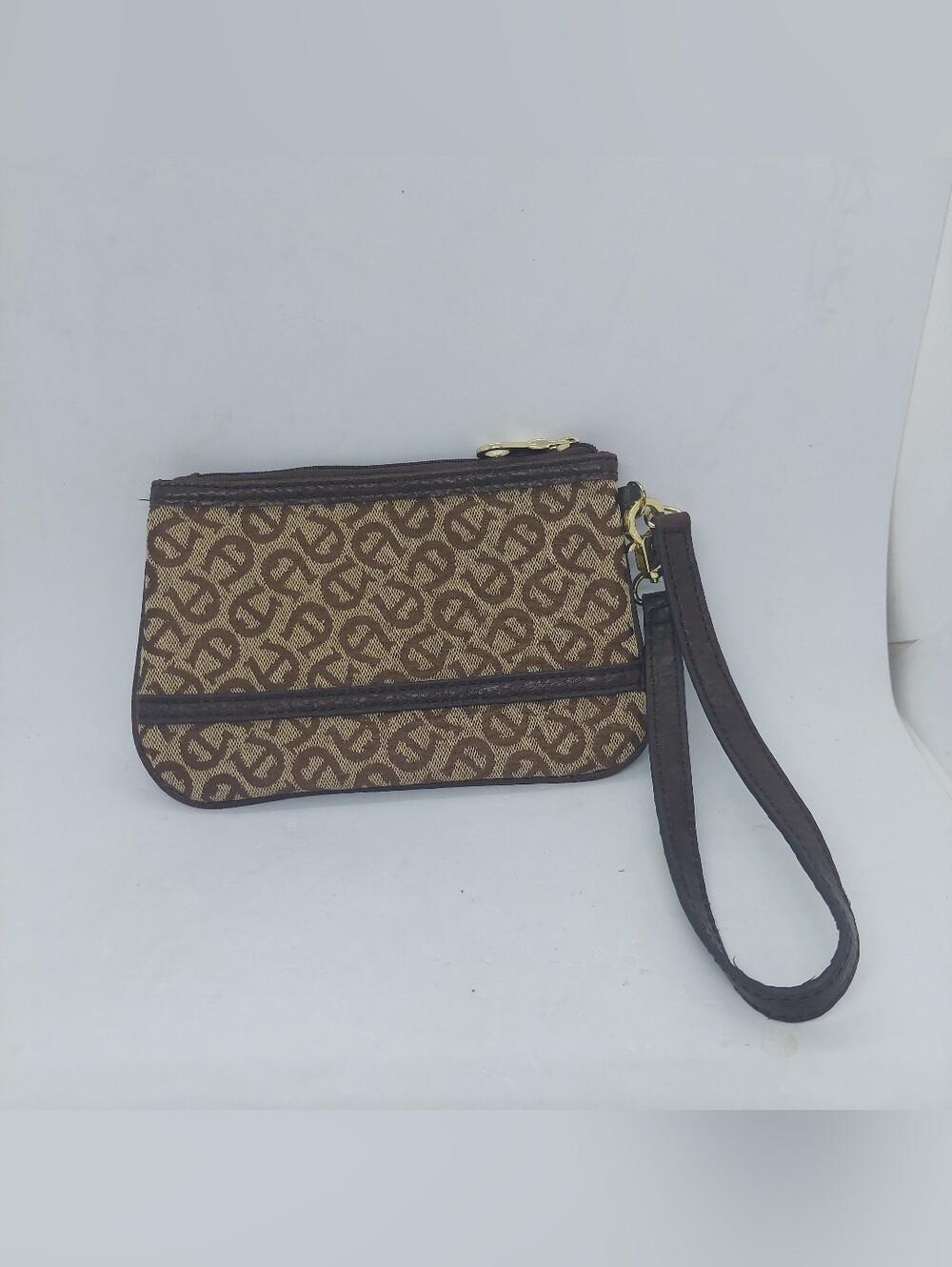 Etienne Aigner Wristlet Wallet Canva Logo Design Brown Leather Trim Zip 7" x 5"